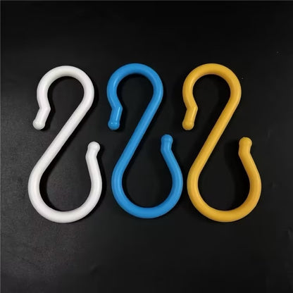 The Ultra-practical Oversized S-hook Is Suitable For A Variety Of Scenarios. They Are Powerful Load-bearing Storage Tools And Essential Items For Homes, Kitchens, And Bathrooms.